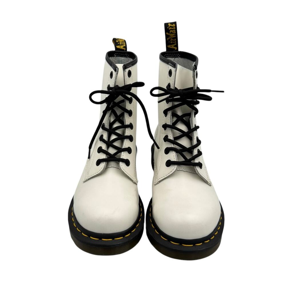 Dr. Martens 1460 White Smooth Leather Lace Up Unisex Combat Boots - Picture 2 of 11